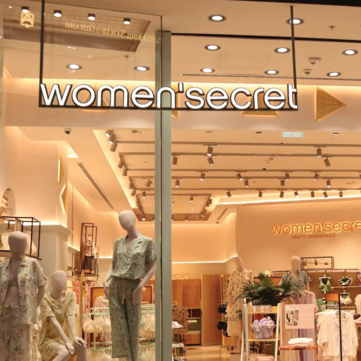 WOMEN'S SECRET